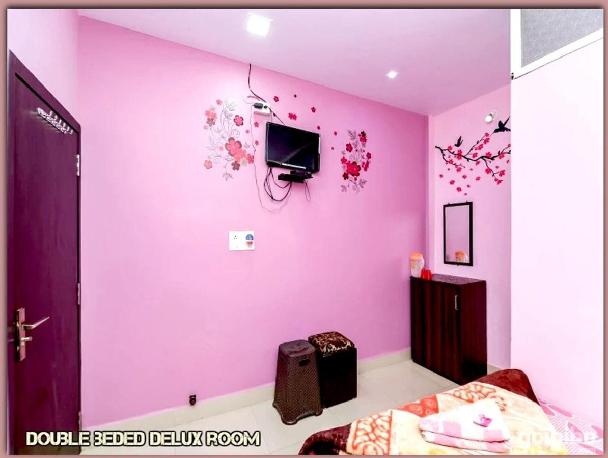 اوجاين Mansarovar Guest House المظهر الخارجي الصورة