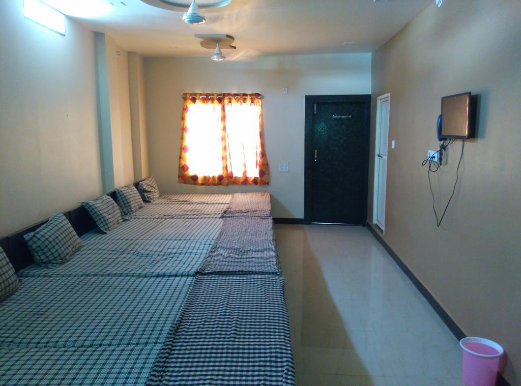 اوجاين Mansarovar Guest House المظهر الخارجي الصورة