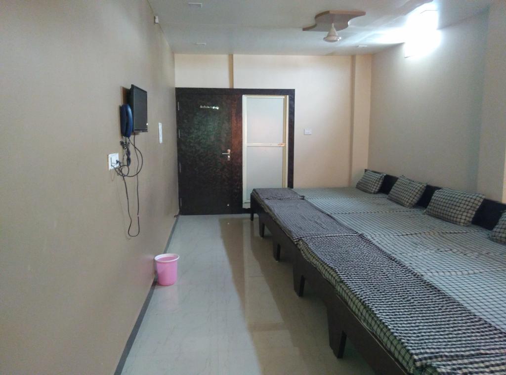 اوجاين Mansarovar Guest House المظهر الخارجي الصورة