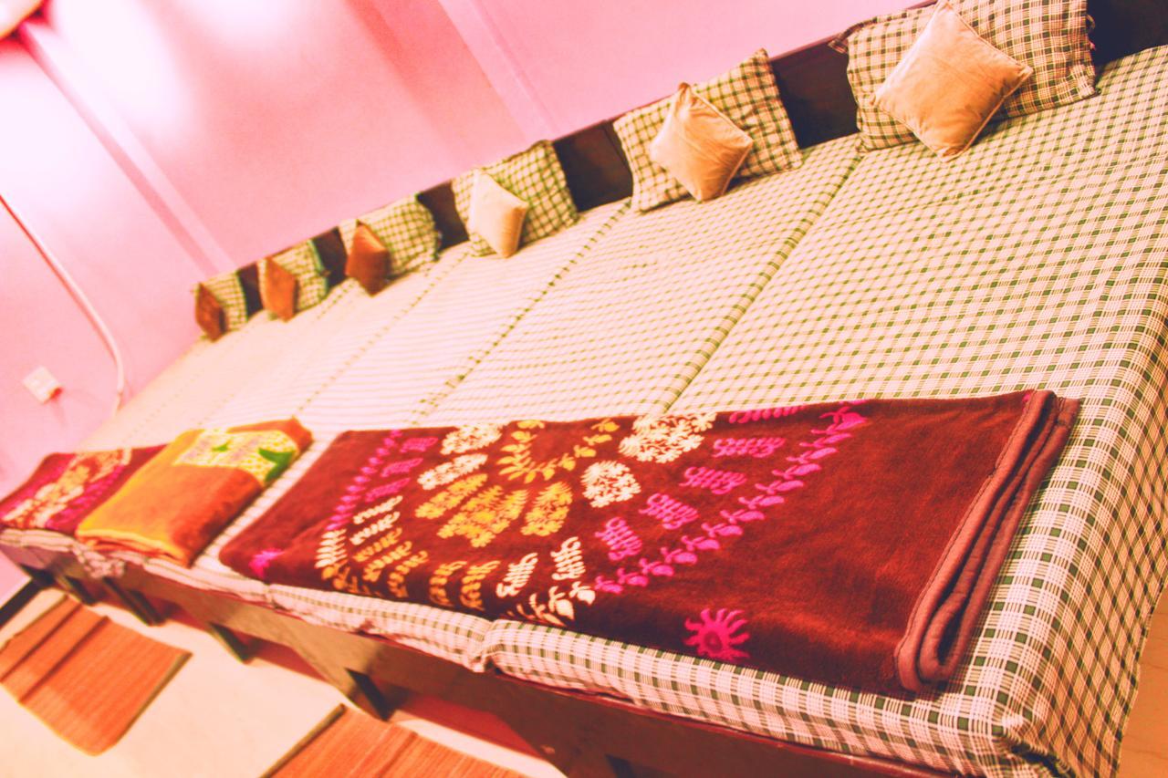 اوجاين Mansarovar Guest House المظهر الخارجي الصورة