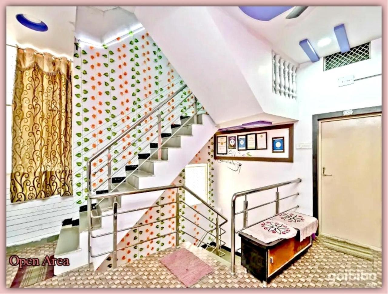 اوجاين Mansarovar Guest House المظهر الخارجي الصورة