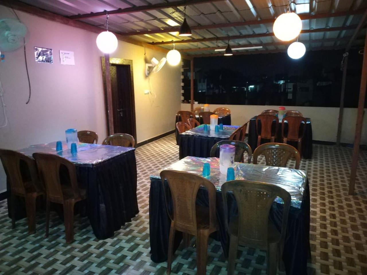 اوجاين Mansarovar Guest House المظهر الخارجي الصورة